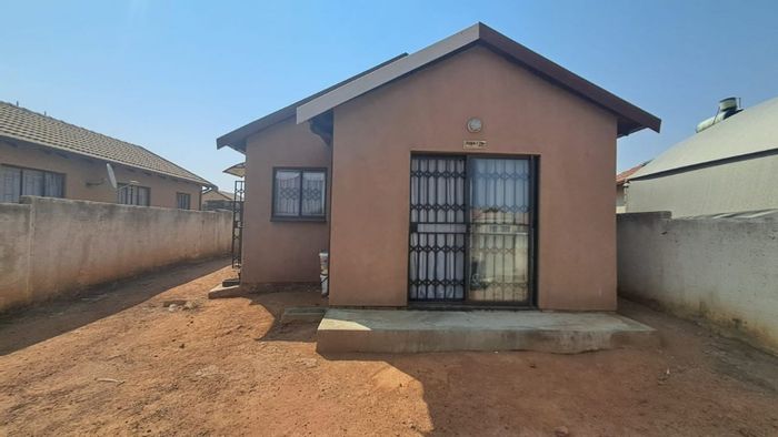 Investment opportunity: 5-bedroom house with rental income in Soshanguve East, For Sale.