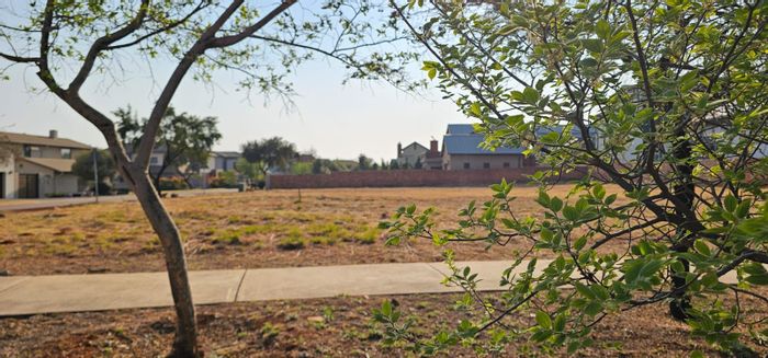 Vacant Land Residential For Sale: Prime corner stand with nature reserve views, The Hills.