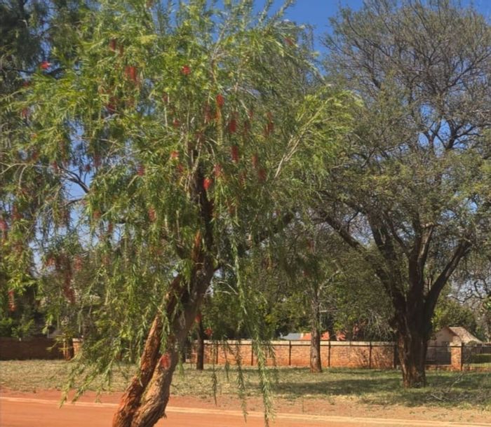 For Sale: 693m² Vacant Residential Land in Mookgopong Central, secure complex access.