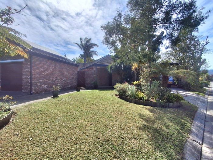 For Sale: Denver Park House with 3 beds, double garage, solar system, and outdoor braai.