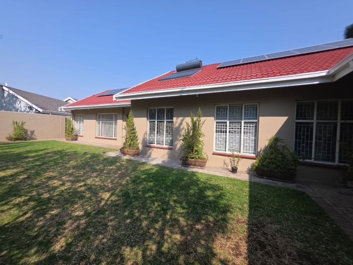 For Sale: Spacious 5-Bedroom House in Monument Heights with Pool and Solar Features.