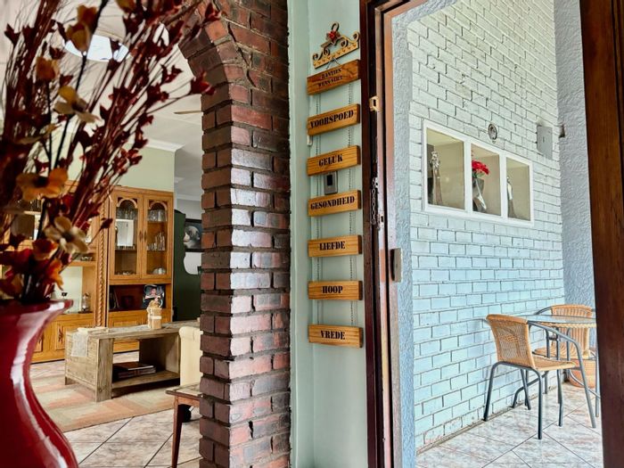 Solar-powered house for sale in Verwoerdpark with pool and entertainment areas.