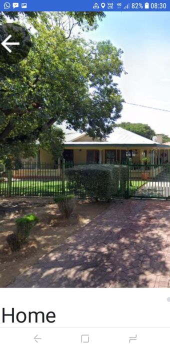 For Sale: Spacious 5-bedroom house with pool, double garage, and second home in Pretoria North.