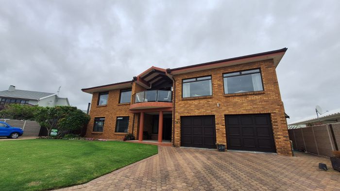 Bayview House For Sale: 7 bedrooms, indoor pool, beach access, flexible living spaces.