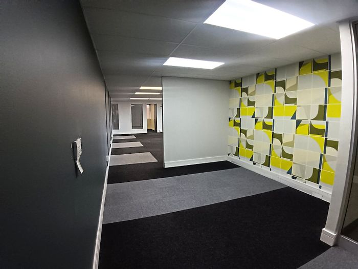 Office to Rent in Pinelands: Secure parking, shared amenities, customizable layout.