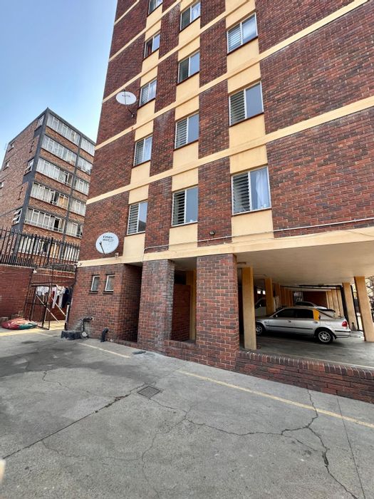 Sunnyside Apartment For Sale: 3 Bedrooms, 2 Baths, Tenanted, Income-Generating Asset.