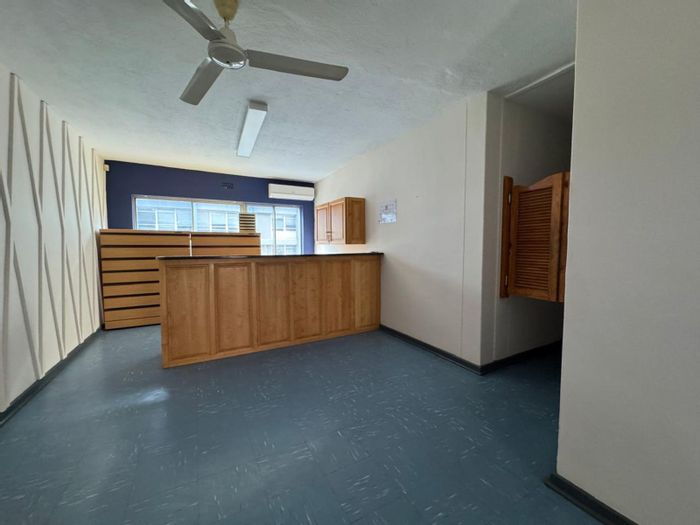 Prime Office for Sale in Nelspruit Central: 4 Offices, Parking, Urgent Sale.