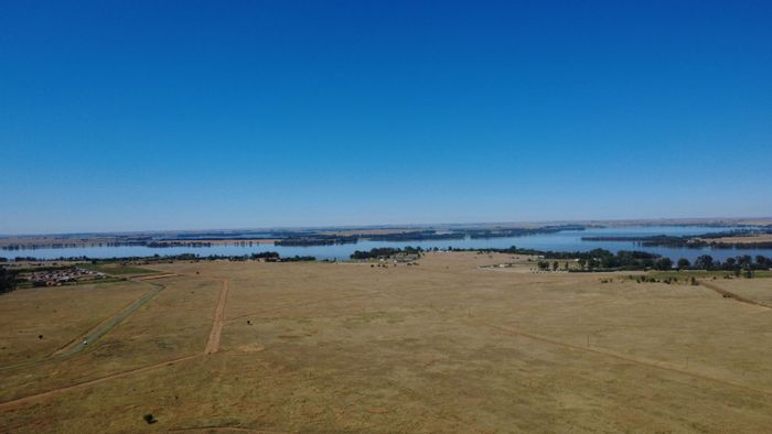 Vacant Land Residential in Vaal Marina Central For Sale - Wildlife-ready, fenced stands available!