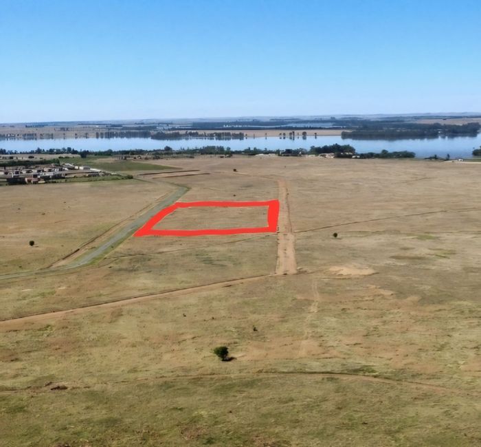 Vaal Marina Central: For Sale - Vacant Land Residential with game farm development opportunities.