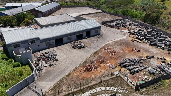 Industrial Property For Sale in George Industrial: 3,824m² with workshop and office.