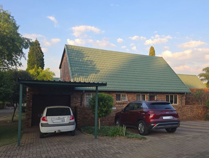 For Sale: Zwartkop townhouse with 3 beds, garage, pet-friendly, near amenities.