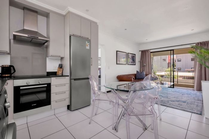 For Sale: 1-Bedroom Apartment in Fourways with 24-hour security and secure parking.