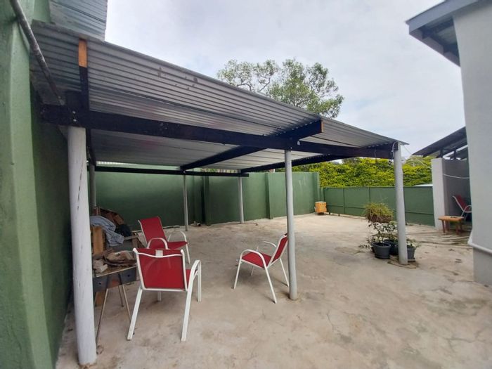 For Sale: Versatile 6-bedroom house in White River Ext 3 with rental potential.