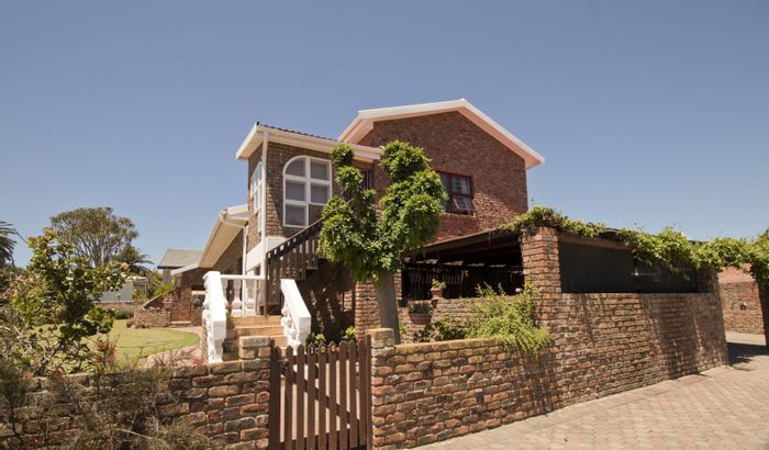 Spacious 6-Bedroom House with Income Apartment in Bayview, For Sale.