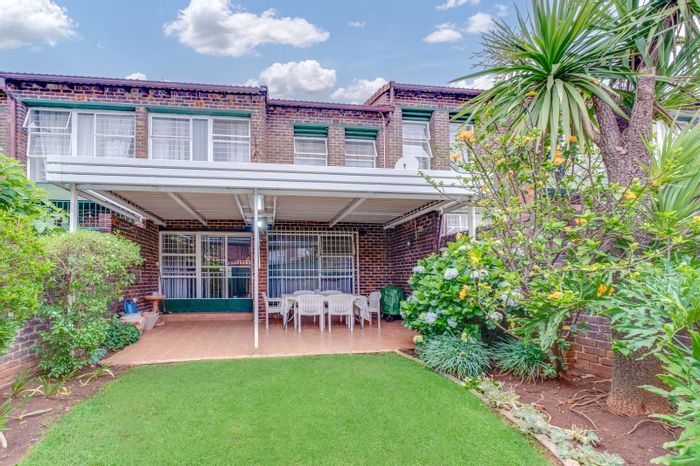 For Sale: Fairland Townhouse with 3 Bedrooms, Solar System, and Private Garden.