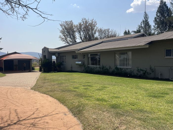 For Sale: Productive 148 ha farm in Mookgopong Central with irrigation and water rights.