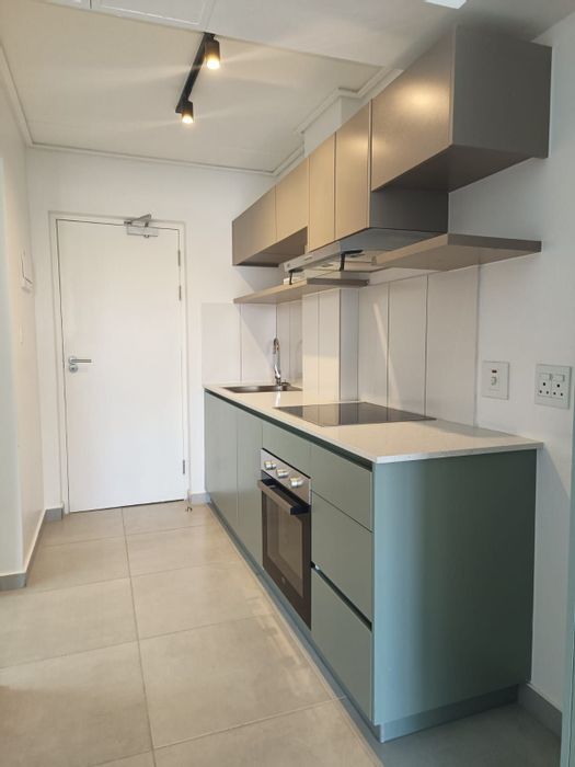 For Sale: Apartment in Mowbray with secure parking and 24-hour security.