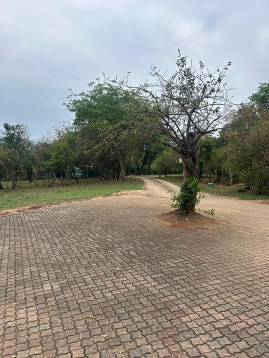 Hazyview Rural: For Sale - Vacant Land Residential with wildlife views and essential services.