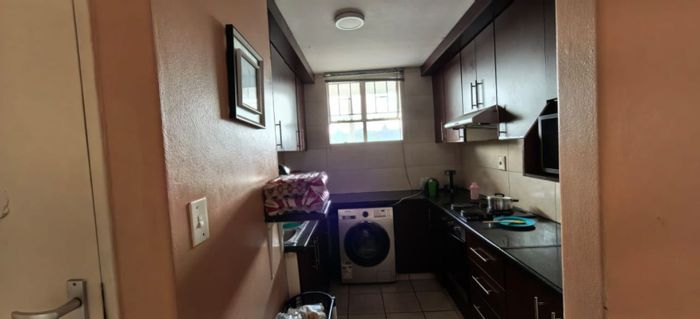 For Sale: Apartment in Proclamation Hill with 3 bedrooms, secure parking, and amenities nearby.