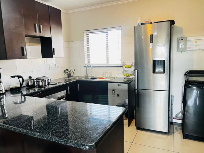 2-Bedroom Apartment To Rent in Noordwyk with pool, clubhouse, and 24-hour security.