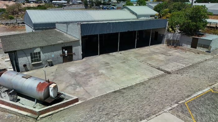 Industrial Unit for Sale in George Industrial: Workshop, Offices, Parking, and Yard.