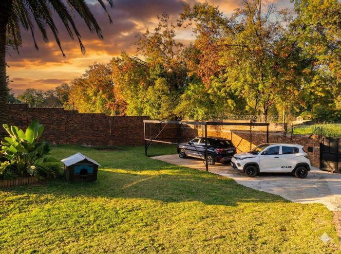 Ferndale House To Rent: 1 bed, gas stove, parking, close to amenities.