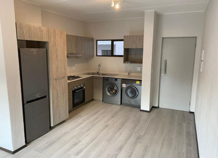 2 Bed Apartment To Rent in Broadacres with garden, gym, and 24-hour security.