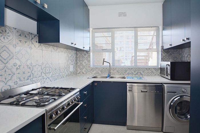 Beachfront Apartment For Sale: 2BR, garage, private balcony, exclusive building.