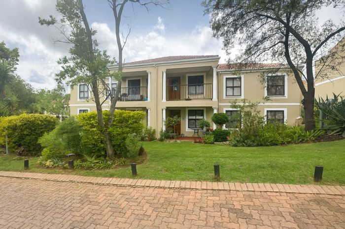 Robindale Apartment For Sale: 2 Bedrooms, balcony, parking, secure complex amenities.