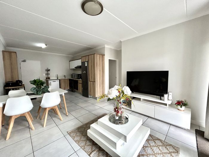 For Sale: 2-Bedroom Apartment in Zwartkoppies with lifestyle centre and lagoon access.