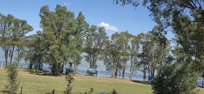 Waterfront house for sale in Vaal Marina Central with two homes and direct access.