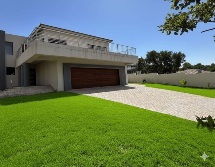 House For Sale in Riverside Park: 6 bedrooms, gym, clubhouse, and garden patio.