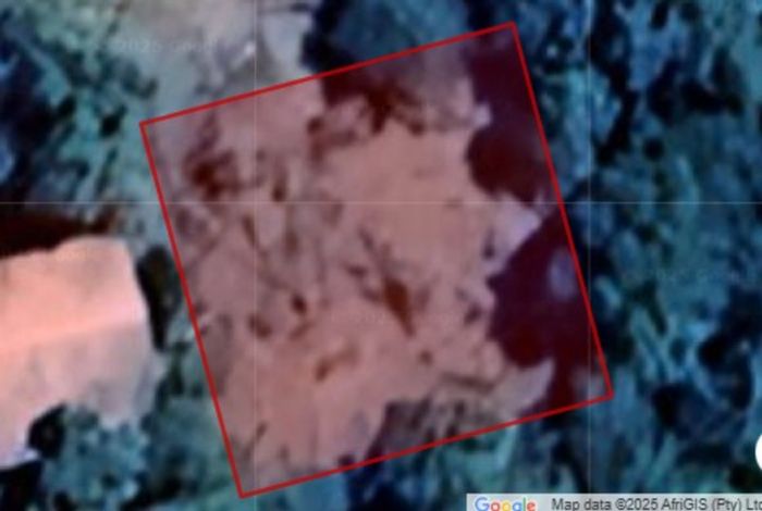 Leeupoort For Sale: 400m² vacant land with greenbelt, wildlife, and nature reserve access.