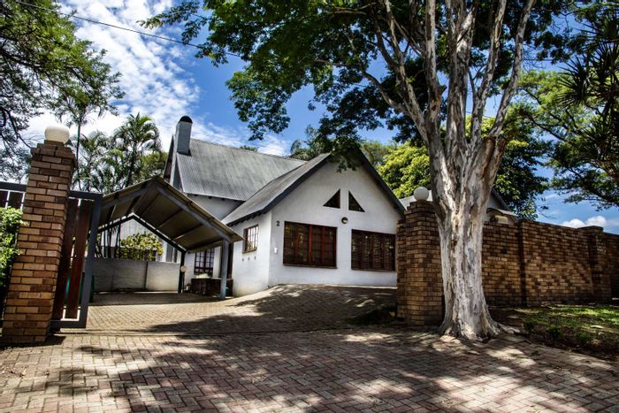 For Sale: Arborpark House with 3 beds, rental flats, large garden, and parking.