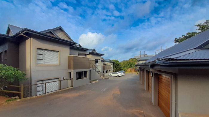 3-Bedroom Apartment To Rent in Simbithi Eco Estate with golf course access.