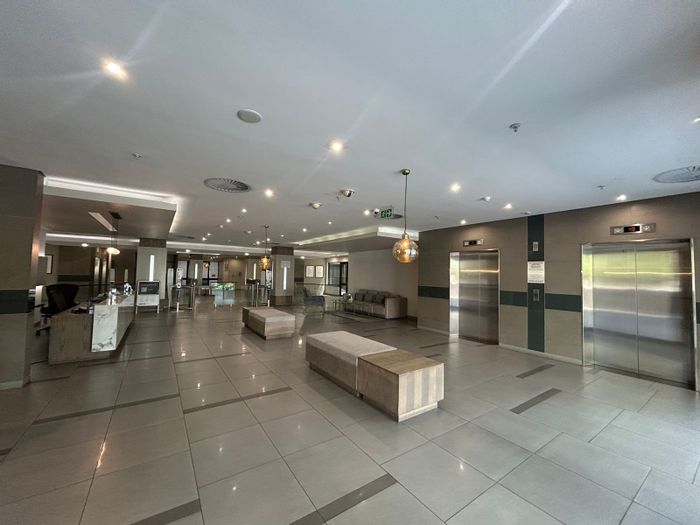 Commercial office suite in Sandton Central, 277m², 24-hour security, flexible layout. To Rent.