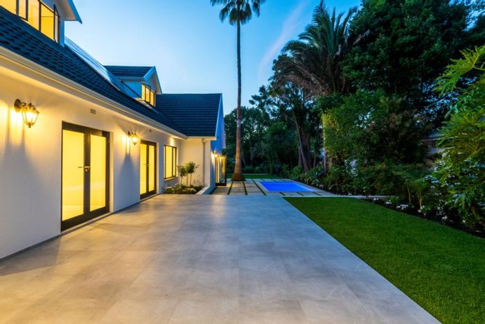 For Sale: House in Fernridge with pool, indoor braai, and scenic trails.