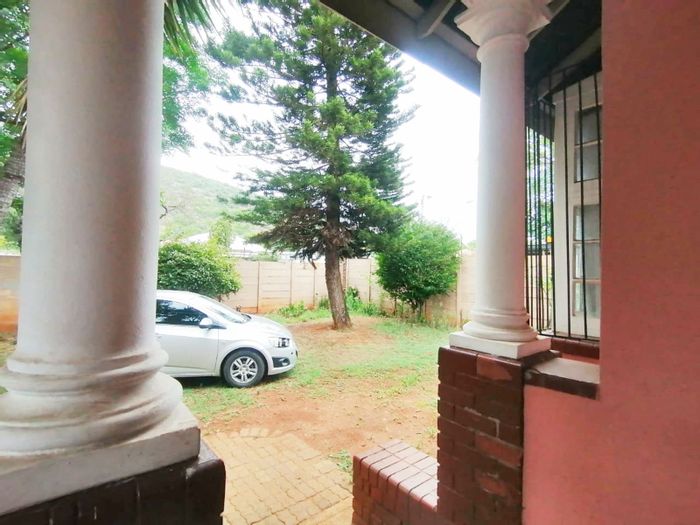 Riviera House For Sale: Spacious interiors, established garden, ample parking, great location.