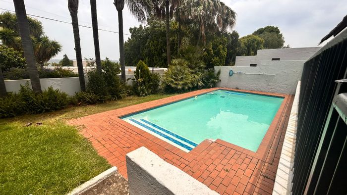For Sale: 1-Bedroom Apartment in Paulshof with Pool, Gardens, and Secure Parking.