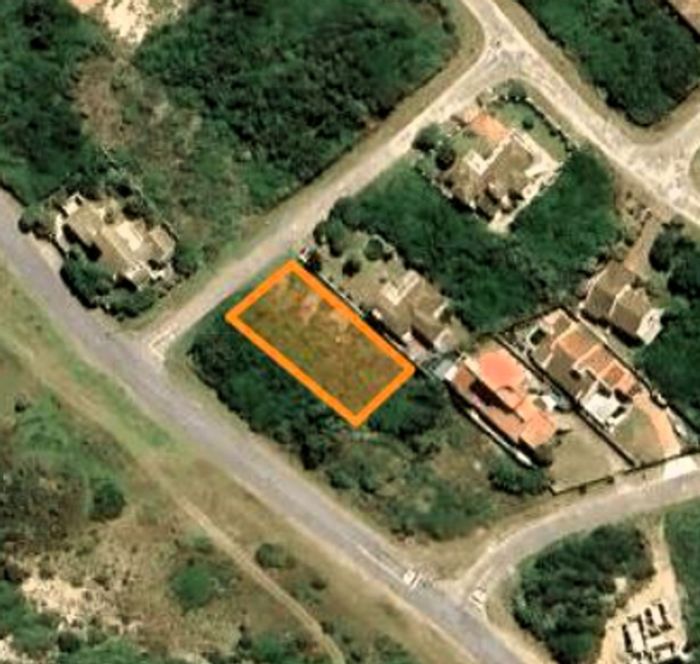 Vacant Land Residential For Sale in St Francis On Sea, 120m from the ocean.