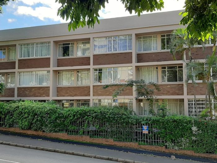 Morningside Apartment To Rent: 1 bedroom, enclosed balcony, secure living, parking available.