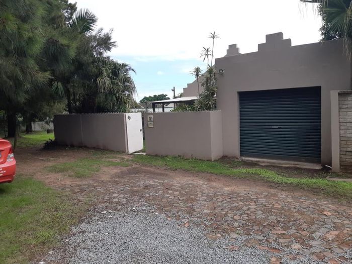 Property #10832, Townhouse rental monthly in Nahoon Valley Park