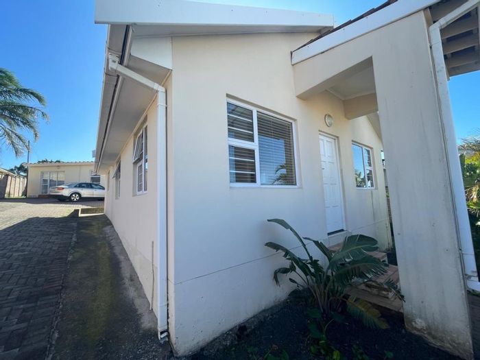 Property #11115, Townhouse rental monthly in Beacon Bay