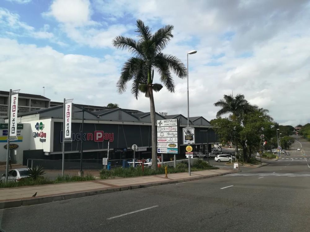 Close to Pick n Pay (2)