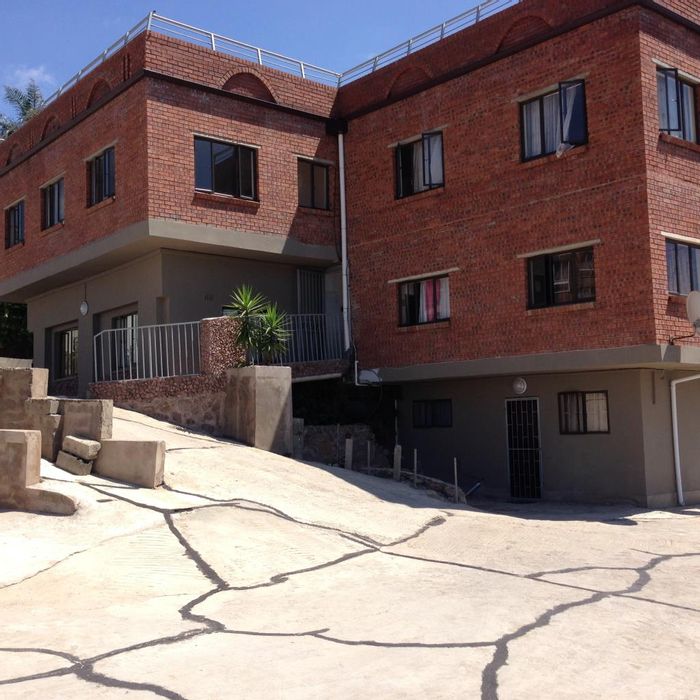 To Rent: 2-Bedroom Apartment in Havenside, close to schools and shops.