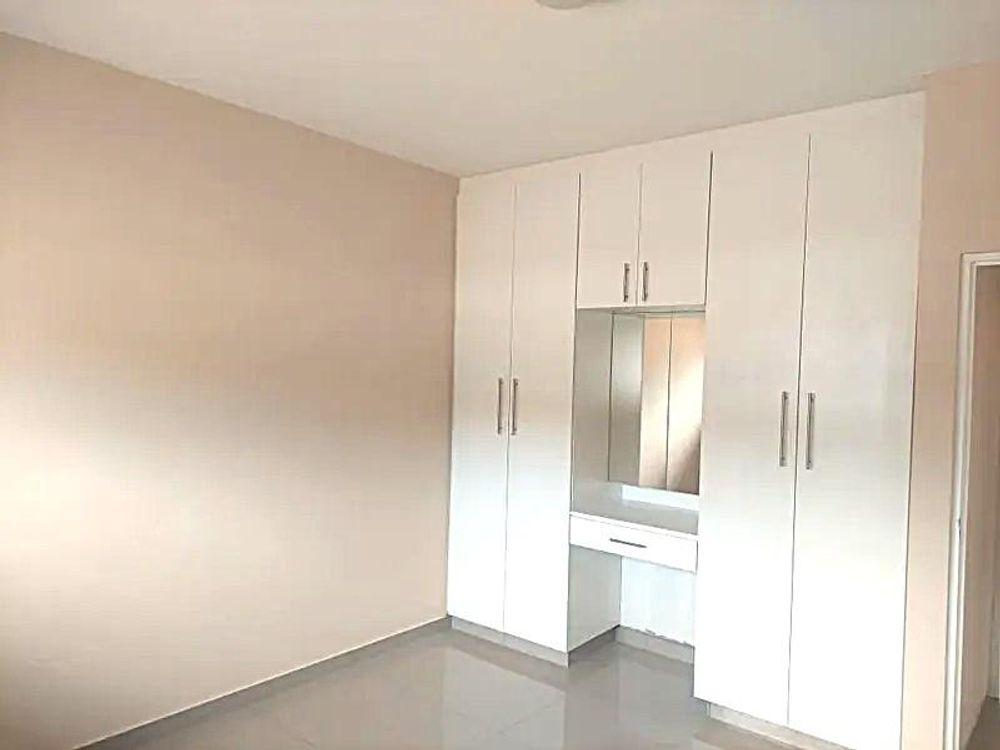 Main Bedroom Cupboards - Copy