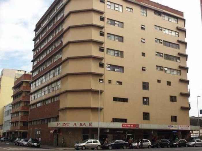 Apartment To Rent in Durban Central with 24-hour security and city views.