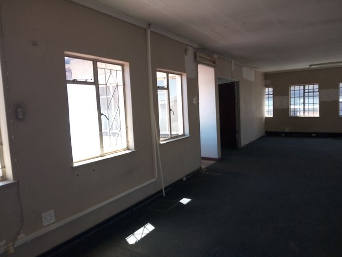 House To Rent in Jeppestown: Close to shops, schools, and public transport.