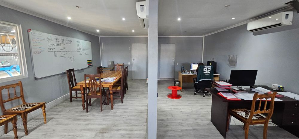 1600m2-Warehouse-To-Let-Rent-Silo-Exchange-Triangle-Farm-Bellville