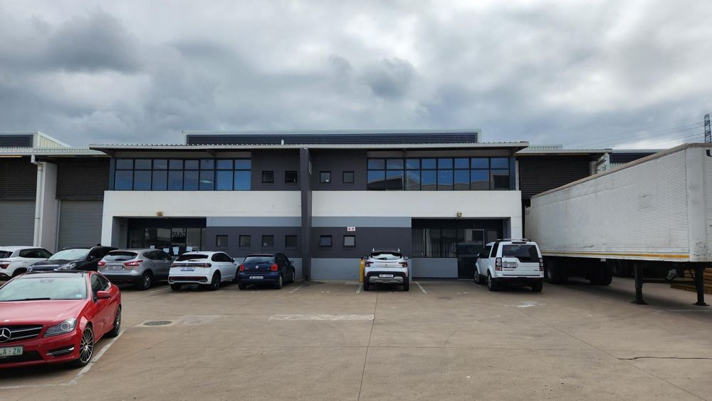 This 1 316sqm industrial property in Riverhorse Valley is for sale for R14.2128 million (R10 800 per sqm) through Swindon Property.